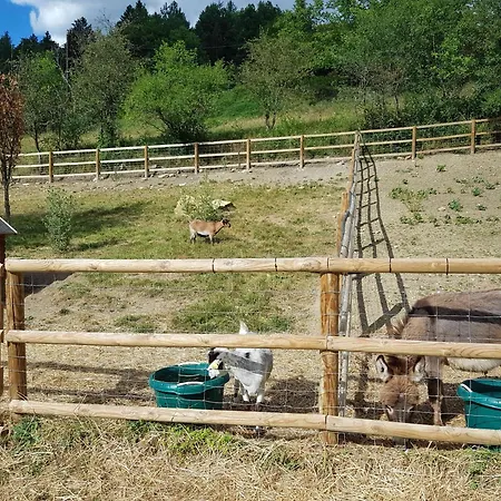مكان تخييم La Ferme De