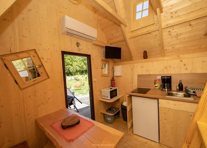 캠프장 캠핑 라 페르메 드 3*