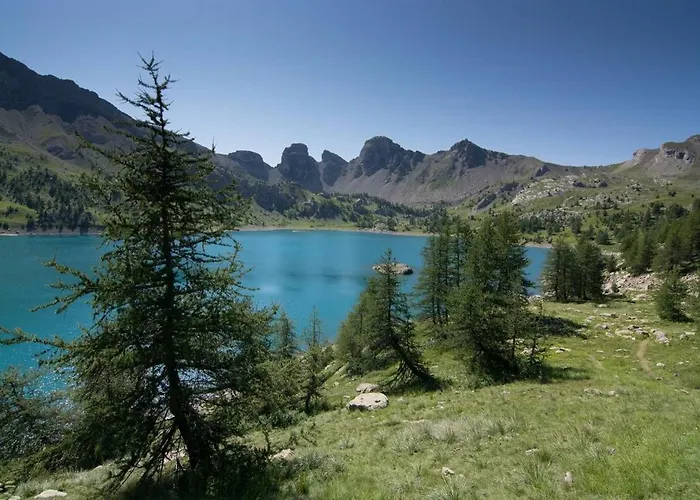 캠핑 라 페르메 드 캠프장 3*