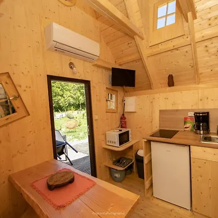Camping La Ferme De 3*