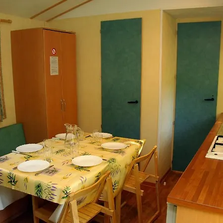 Camping La Ferme De Castellane